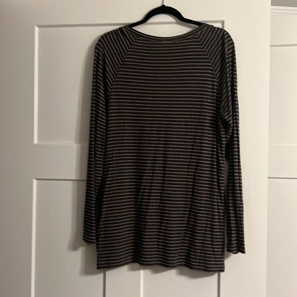 CaBi Long sleeve tunic Tee - Picture 2 of 2